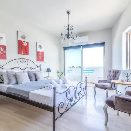 Seaside With View In The Heart Of דירה הרסוניסוס